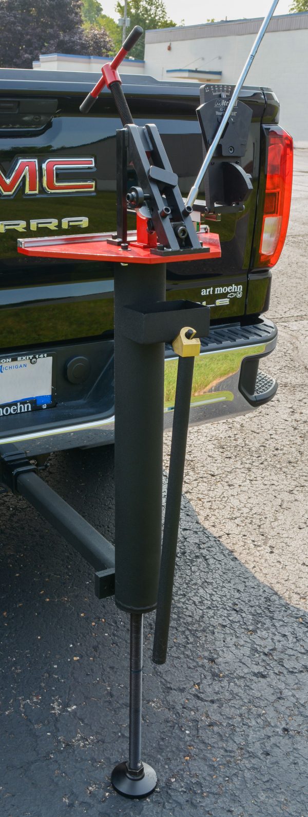 Portable Trailer Hitch Stand - Image 2